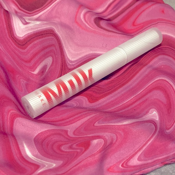 MILK Rise Mascara - Picture 2 of 2